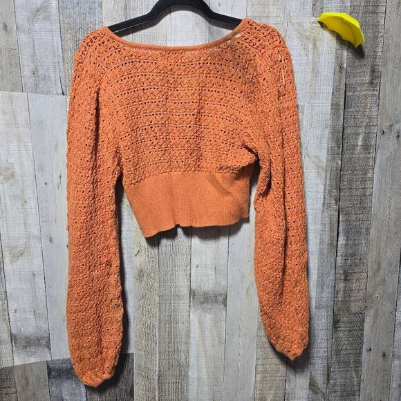 Willow & Wind Rust Orange Chunky Knit Cropped Sweater - Picture 2 of 4